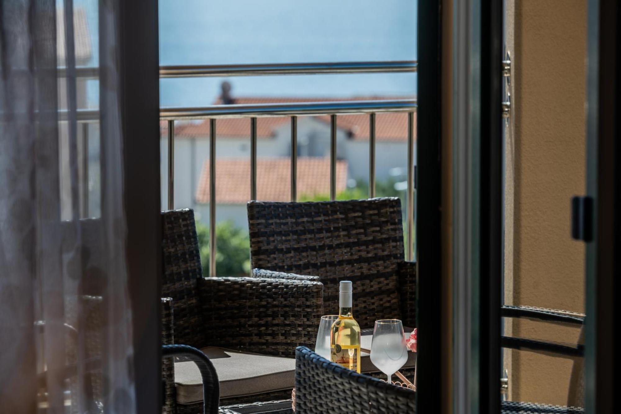Sun Island Apartment Trogir Exterior photo