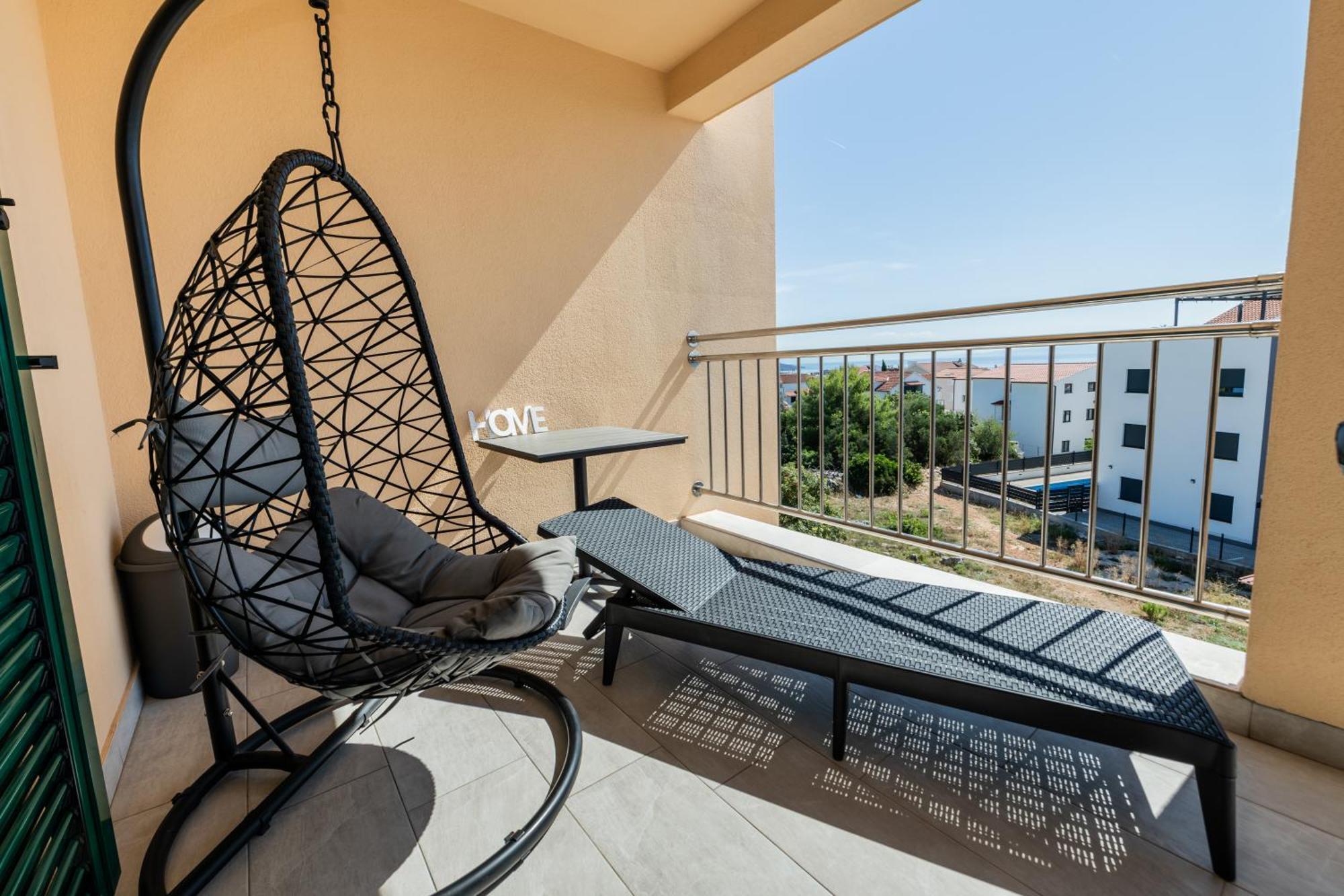 Sun Island Apartment Trogir Exterior photo